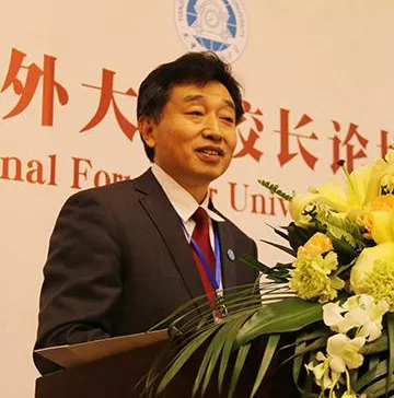 湖北最强“校友天团”！走出一位欧洲院士，一位解放军少将，2位大学校长！