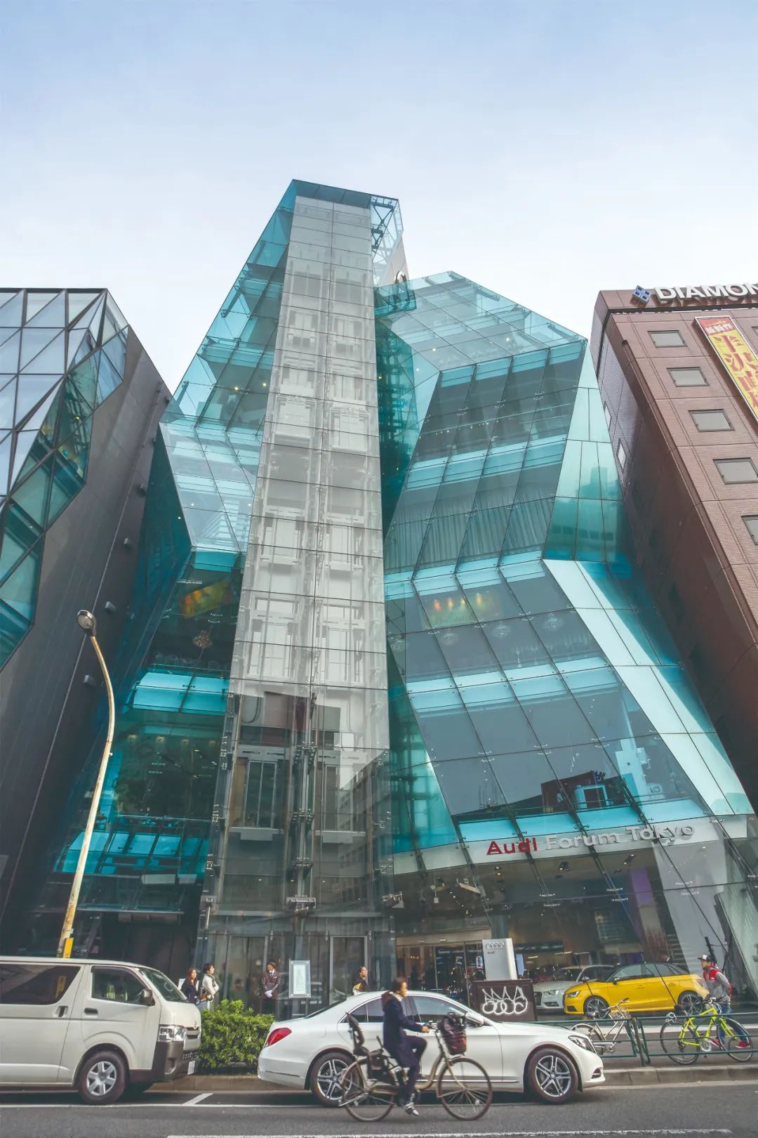 华高莱斯丨科技回归下的商业区重塑：复兴中的涩谷