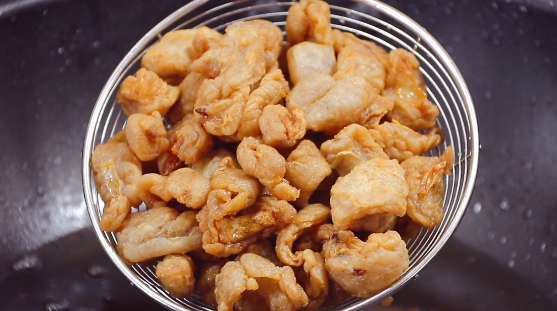 猪身上的一块肉，便宜却很少人吃，有着不可替代的香气，别不懂吃