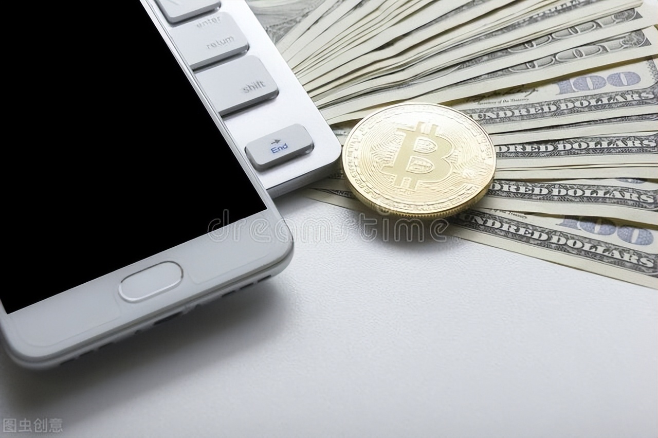 比特币不是法定货币，虚拟货币交易在中国属于非法金融，被打击