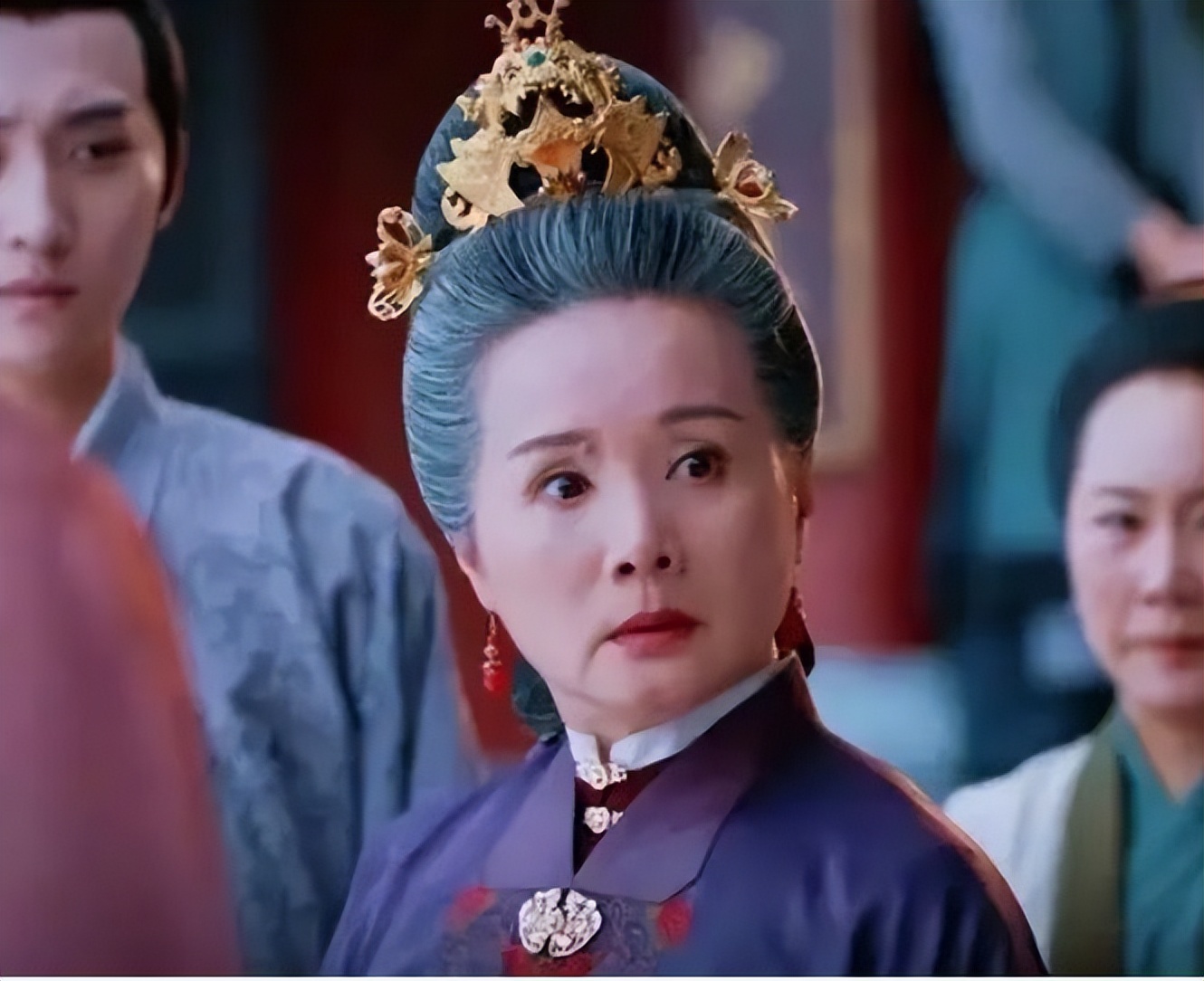 14位贤良的“妈妈专业户”女星，年轻时个顶个是美人坯子