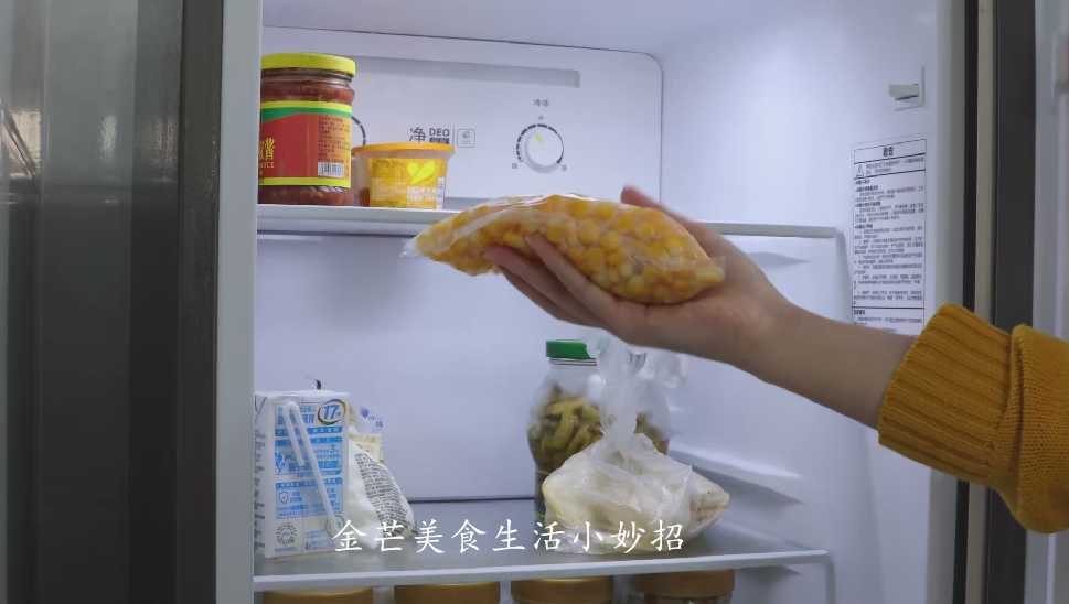 玉米怎么保存新鲜时间长（用这2种方法放一年玉米都新鲜）