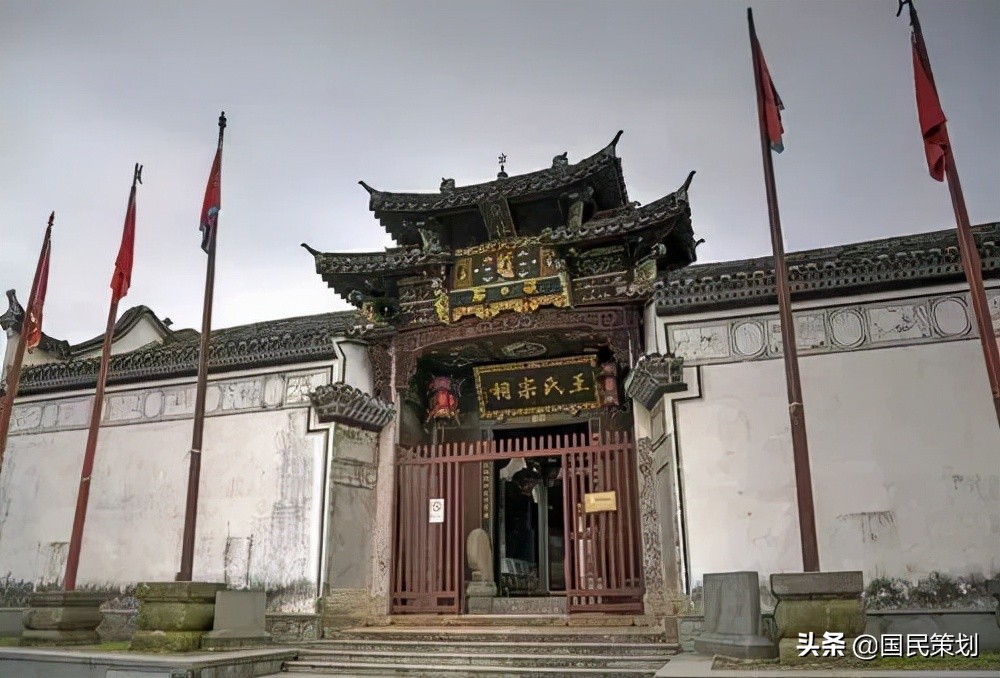 两大势力侵蚀基层政权！乡村治理，面临新挑战，如何破题？