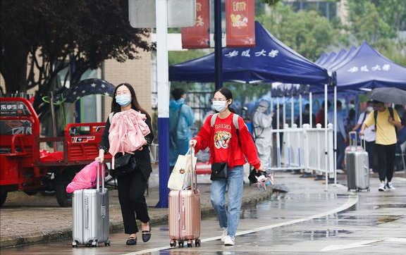 安徽大学和辽宁大学哪个更好？630分左右选择谁合适，数据告诉你