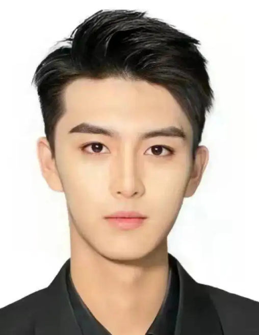 中传艺考成绩“第一”火了，颜值高且学习好，宛如小说男主角