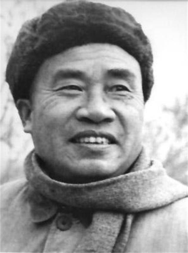 除了毛朱刘周任五大书记，还有2位候补书记：是谁？结局如何？