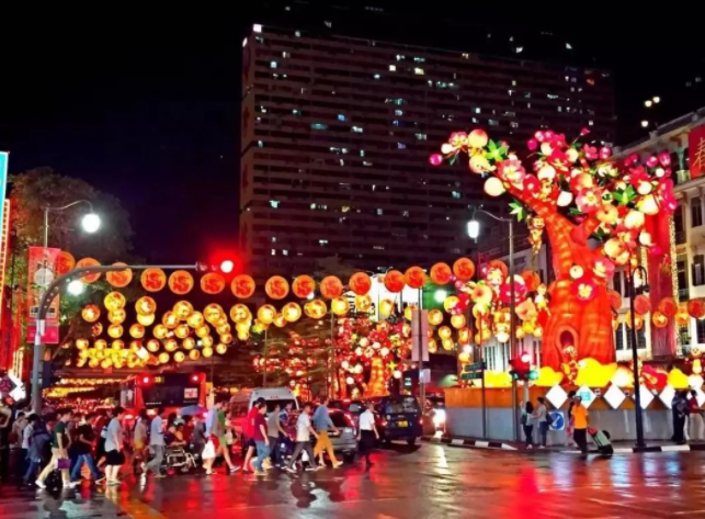 新年三愿：愿时光温柔，伴亲人安康，共度岁岁年年，静好如初。