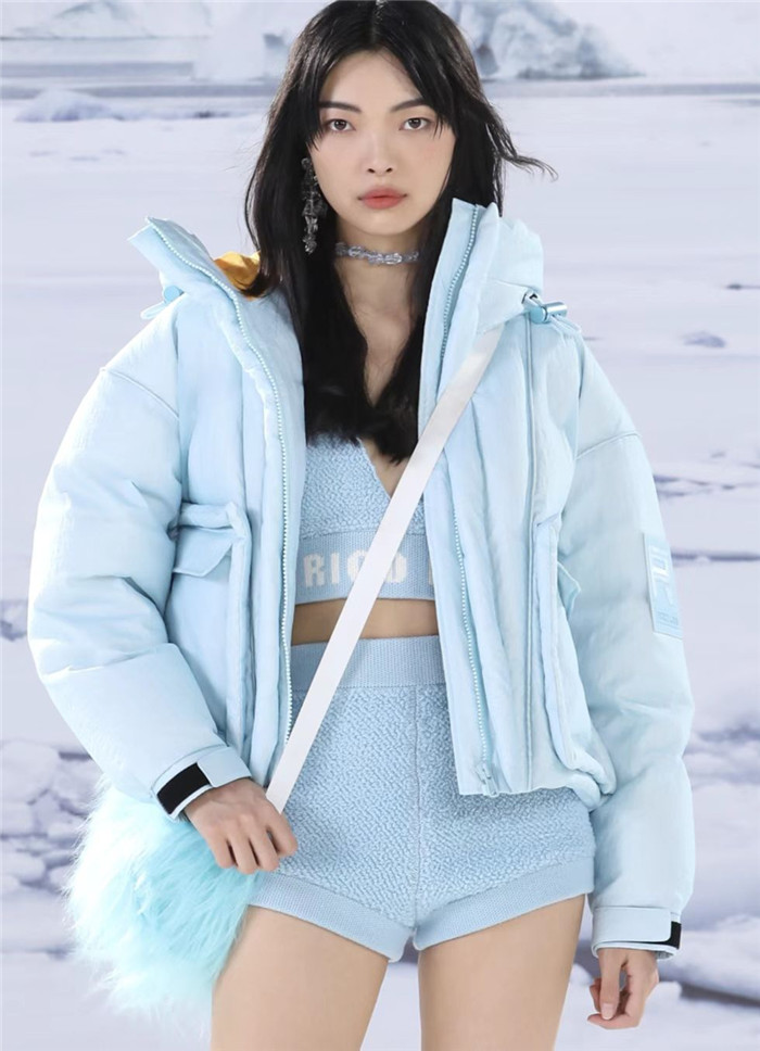 世界尽头的至纯至净——RICO LEE携手YKK亮相2022数字上海时装周