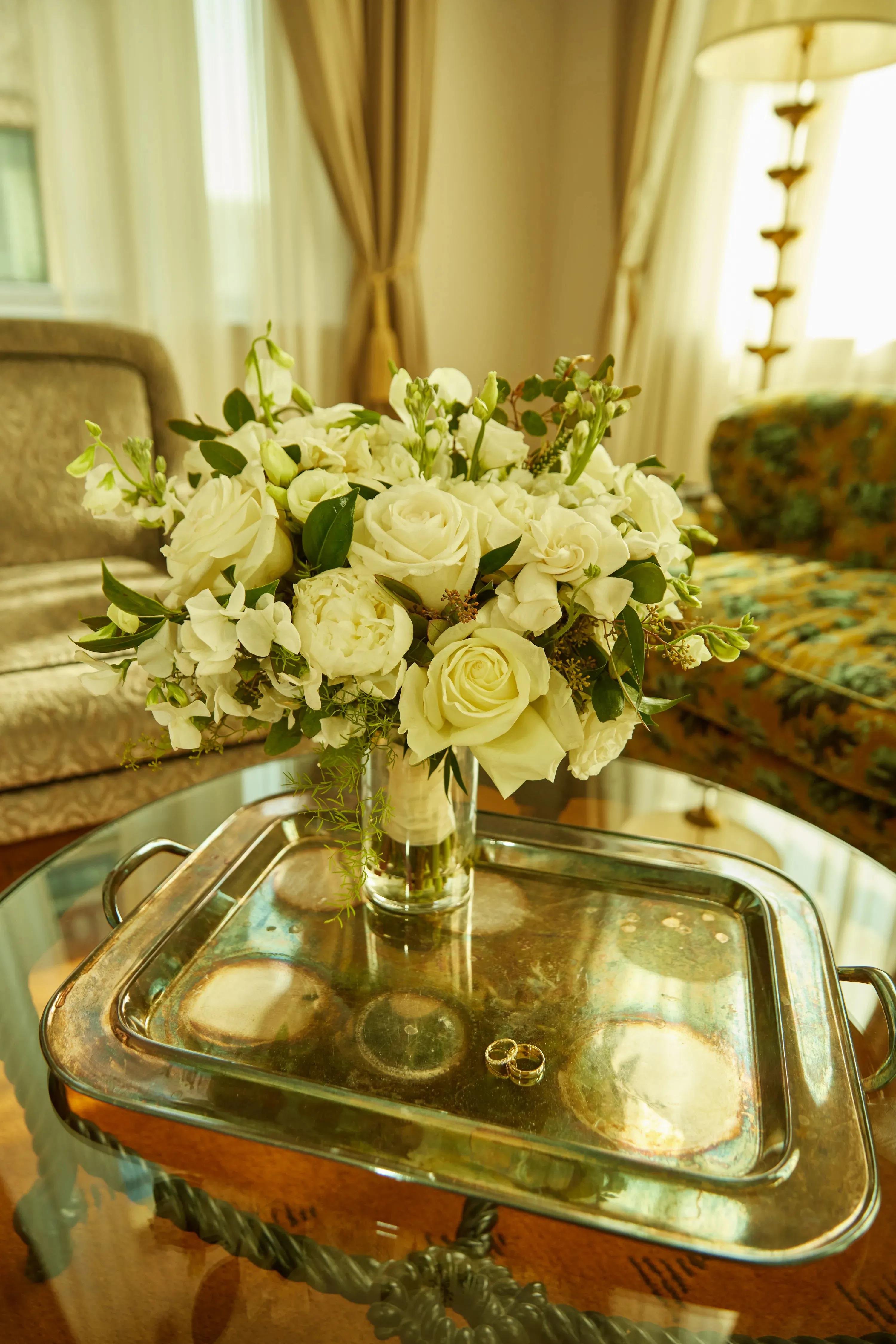 亚历珊德拉•达达里奥跟男友结婚了！俩人浪漫甜蜜婚礼照让人嫉妒