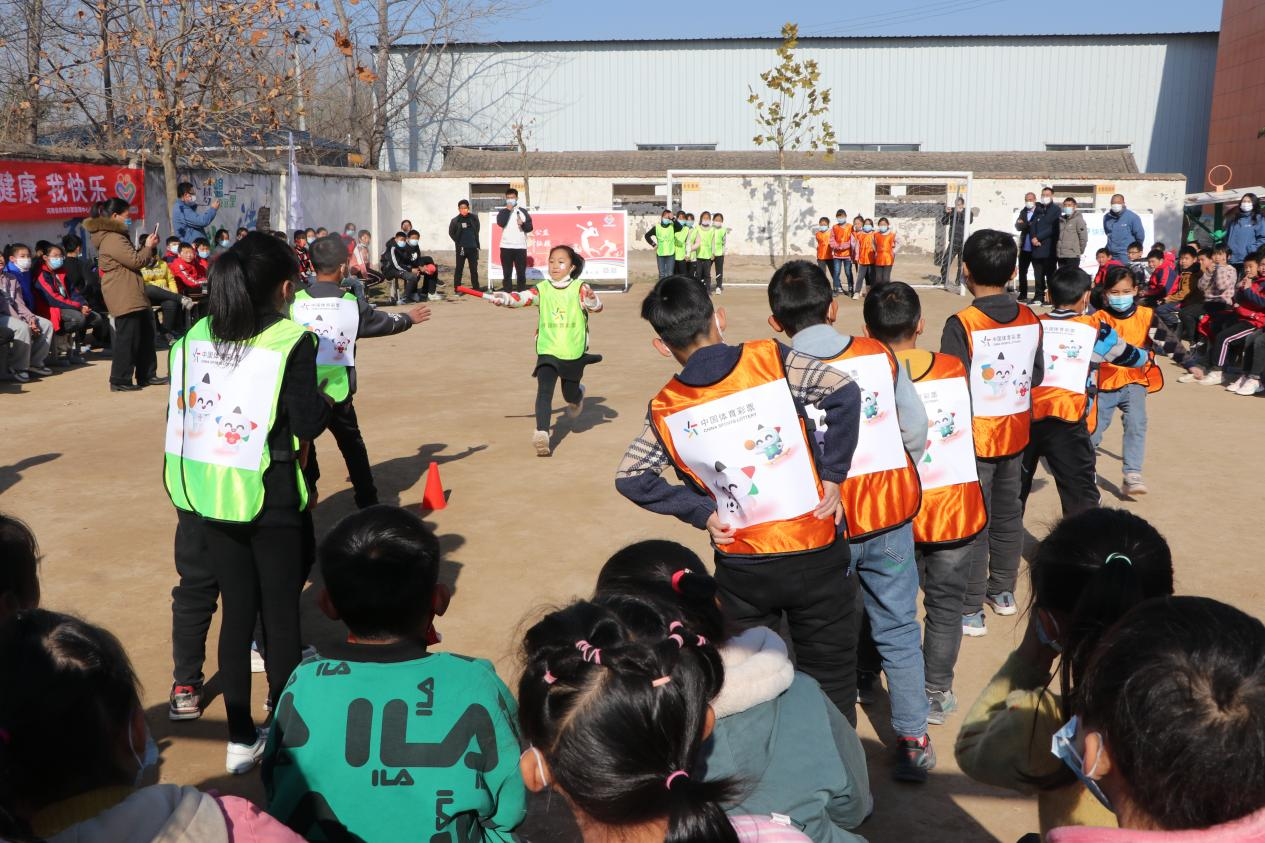 “公益体彩 快乐操场”太康县马厂镇前何小学全员运动会启幕