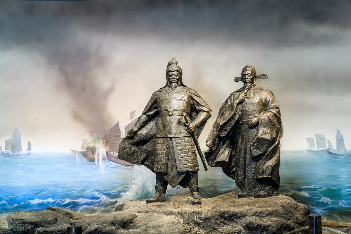 华夏十大名将：开国功臣与军事传奇人物排行榜