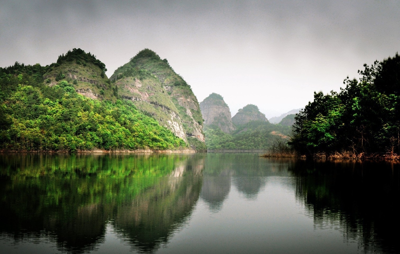 江西十大冷门景点，人少景美好玩