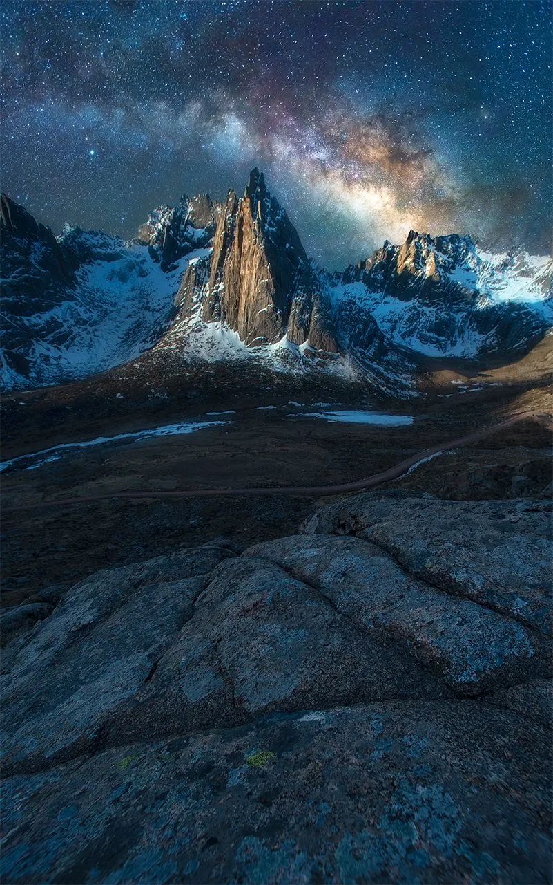 莲宝叶则·元旦3日游 | 观异石神境,看繁星如炬,这个假期,安排