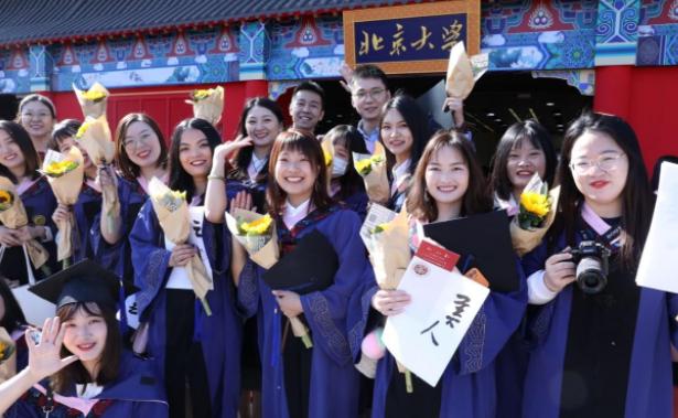 2022北京高校寒假时间“统一延长”，学生喜笑颜开，家长忧心忡忡