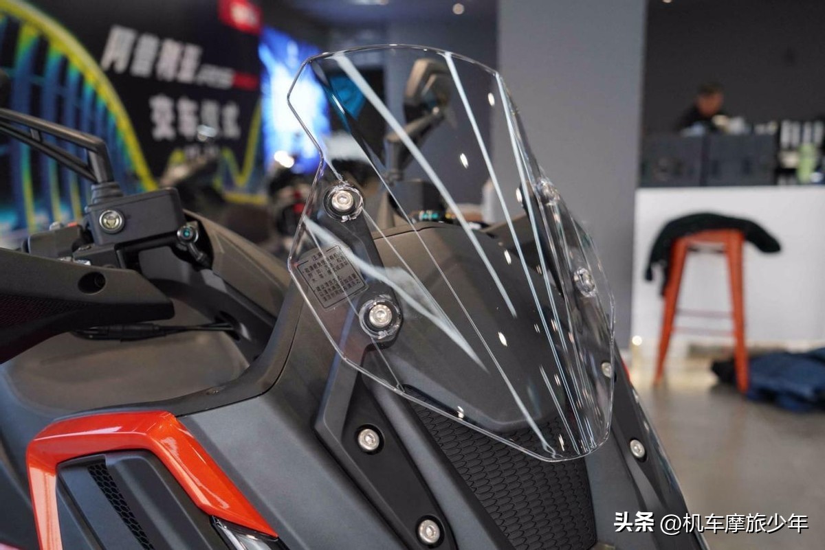 品质媲美雅马哈XMAX，巡航ADV光阳S350，国货崛起