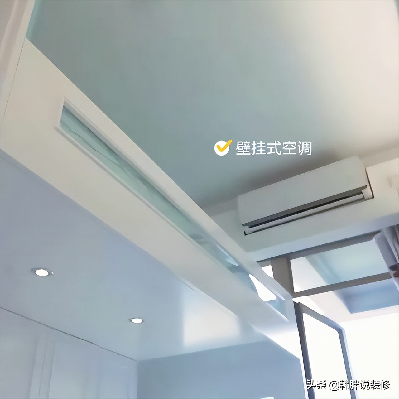 90后夫妻，花光积蓄只能在香港买12㎡蜗居，天天享受高铁卧铺待遇