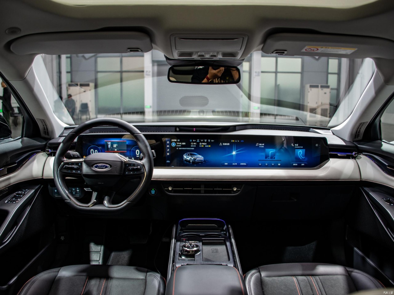 「汽车V报」新款奔驰GLE轿跑SUV谍照曝光；新款捷途X70S首发亮相-20220120-VDGER
