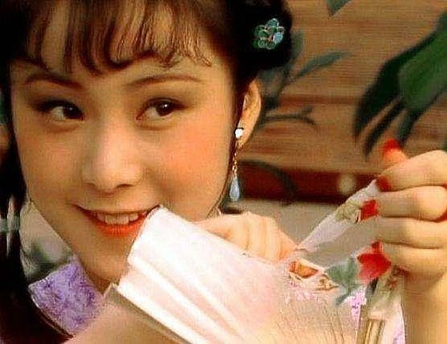 袭人和贾宝玉好了几年，为何不见怀孕？林黛玉的玩笑话道出了真相