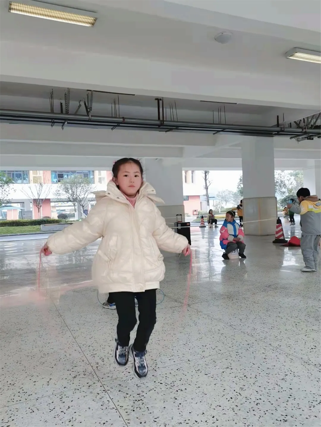 童年不同样 乐考伴成长——双流实小外国语学校体育期末测试