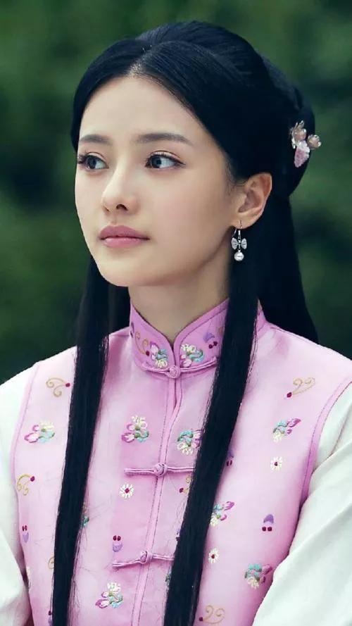 冷艳美人张芷溪