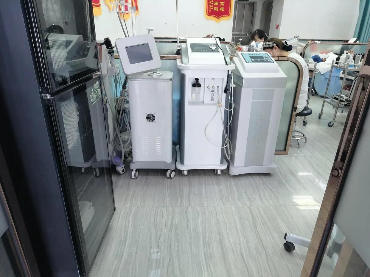 这种“套路贷”防不胜防！特别是年轻女孩子，不要贪便宜吃大亏