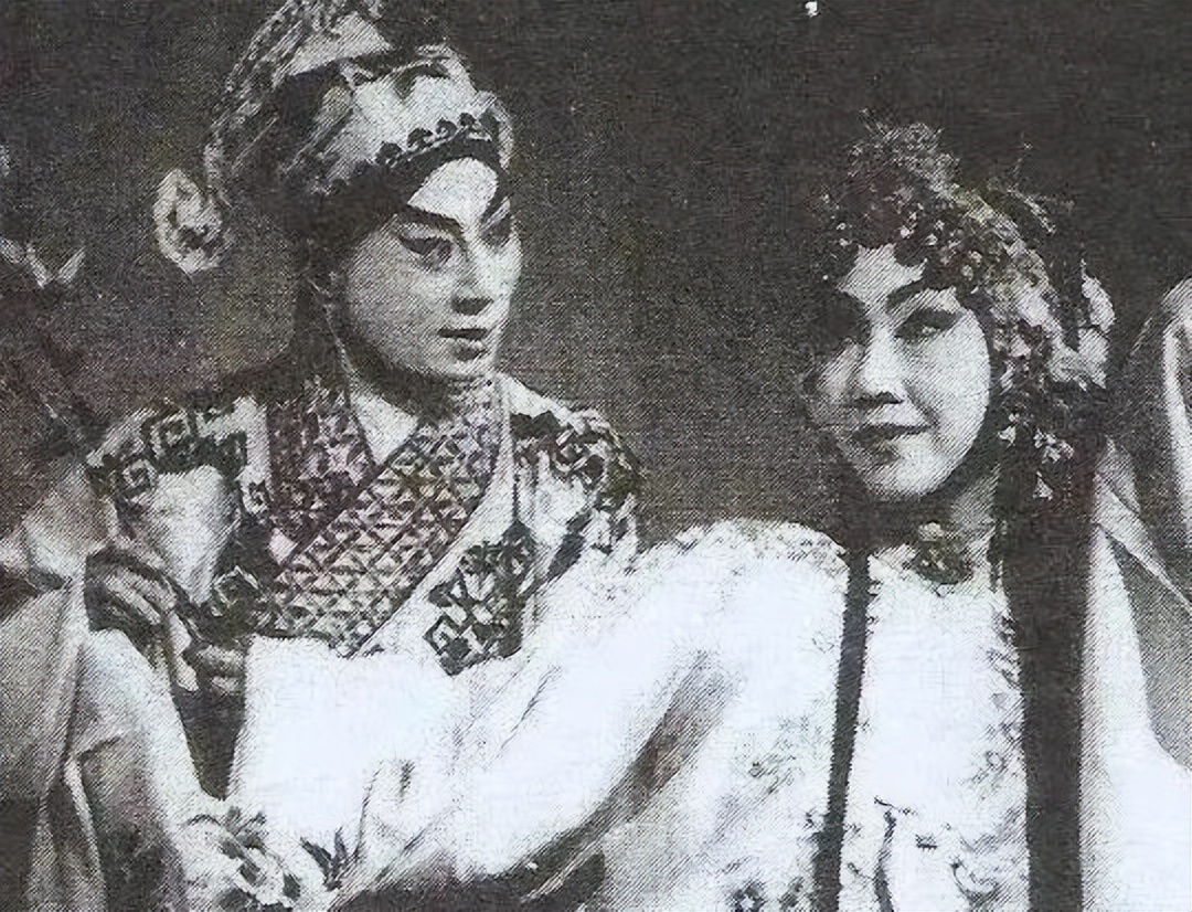 27天之内16位名人相继去世，最小者仅18岁，有2人同一天离世