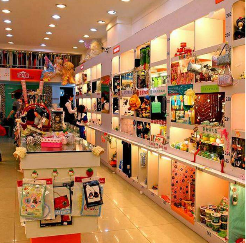 河南85后穷小子，巧用人性弱点3年赚520亿，只因一种新型营销方式