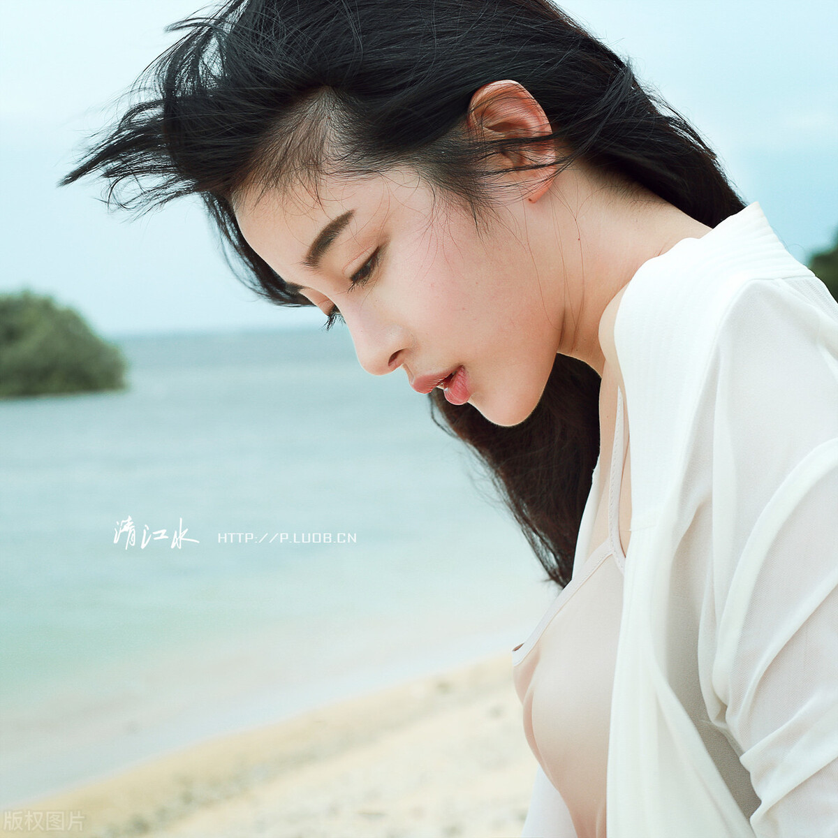 29岁的女人：因为一次同学聚会，竟然发生了婚外情，该告诉丈夫吗