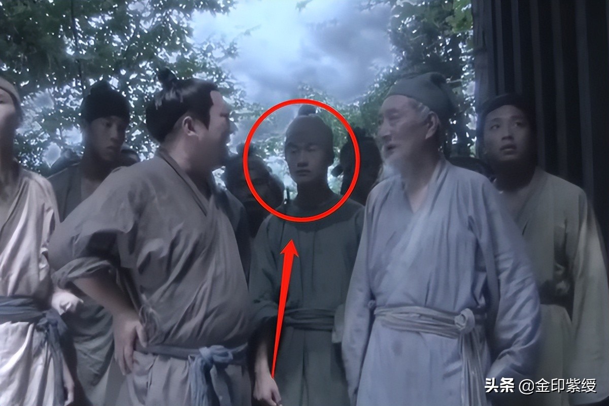 张环在电视剧《神探狄仁杰》中的龙套角色有哪些呢？