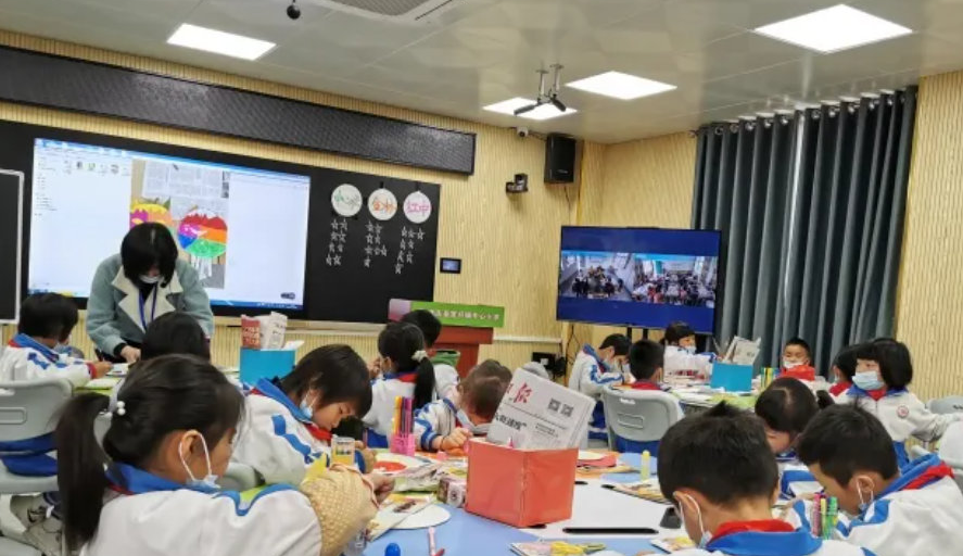 教资考试或迎来“变动”，专科生可能与教师岗无缘，学生不快乐了