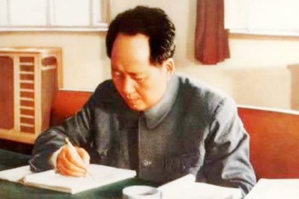 朱德是十大元帅之首，授衔的编号却是004？此事到底是真还是假？