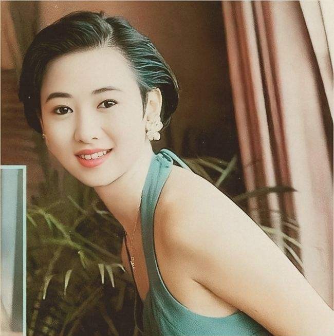 香港嫁入豪门的女明星图片