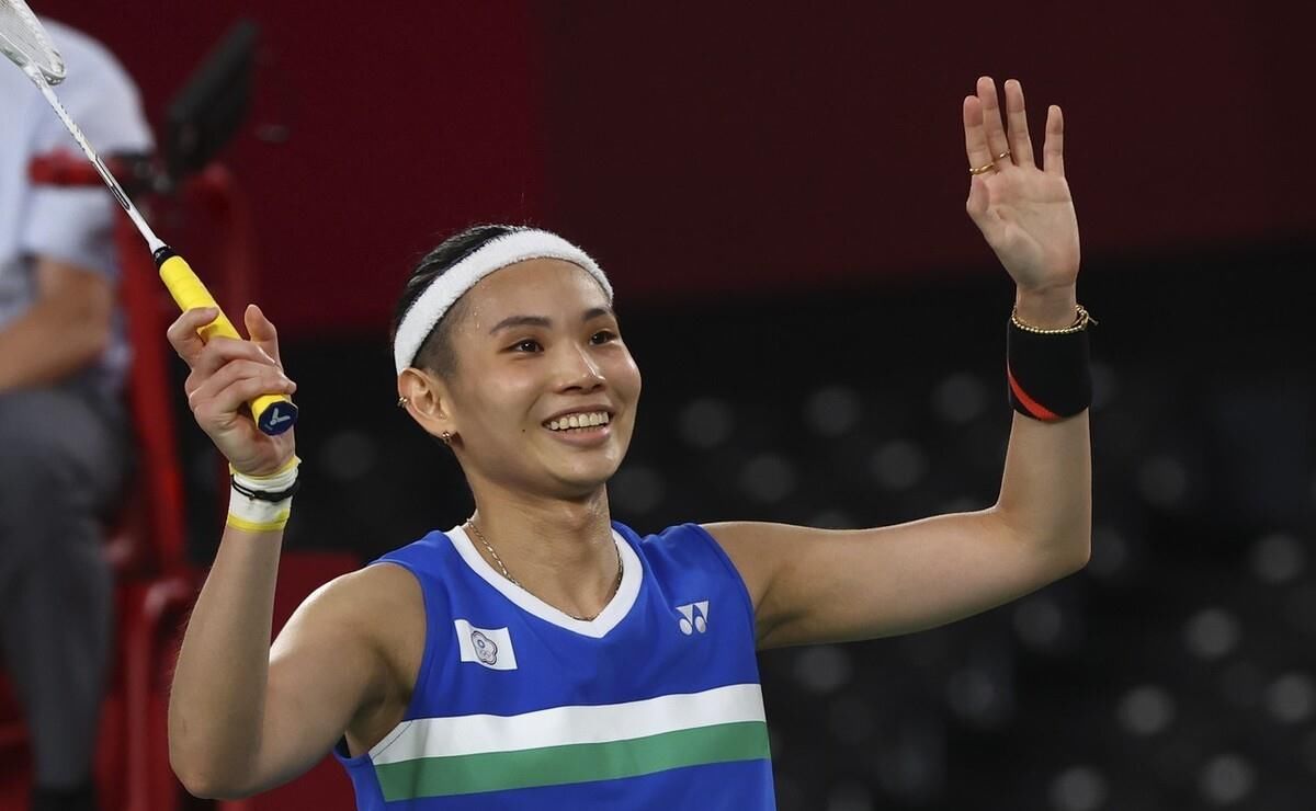 張藝曼戰勝辛杜晉級八強（世錦賽爆出冷門！國羽女單2-0淘汰名將晉級八強，戴資穎再戰辛杜）