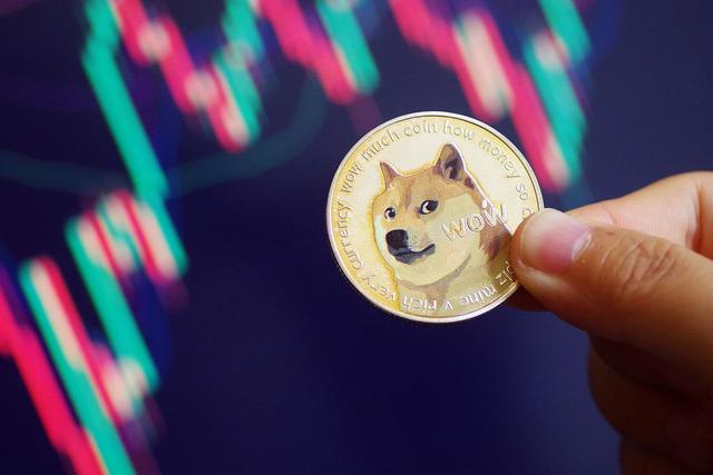 马斯克近来好多话！还被索赔1.7万亿—睿问美国财讯集汇