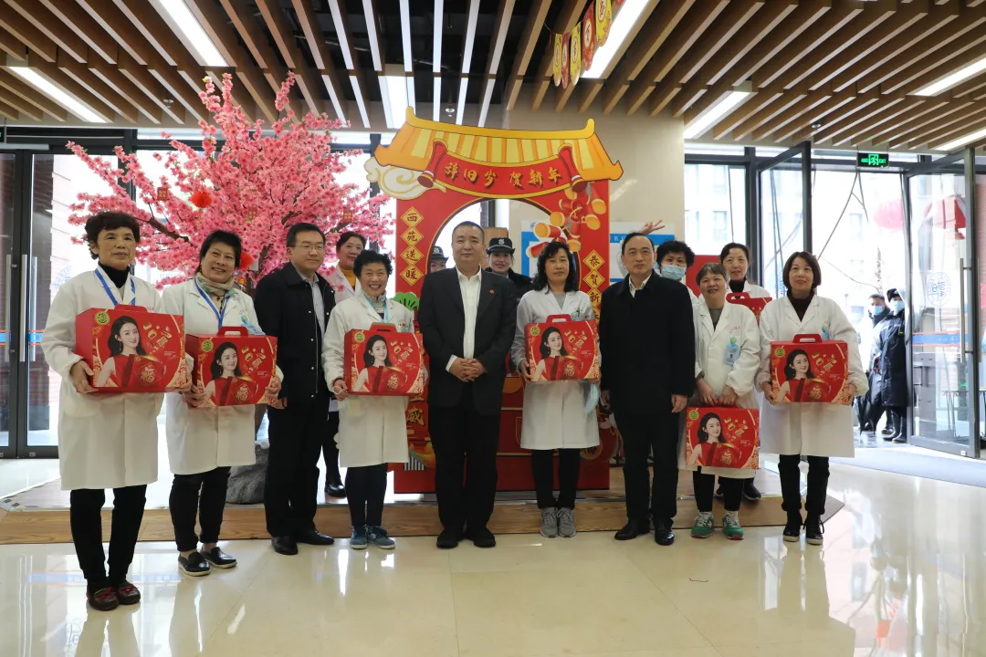 祥和乐活度新春,留校过节也温暖!