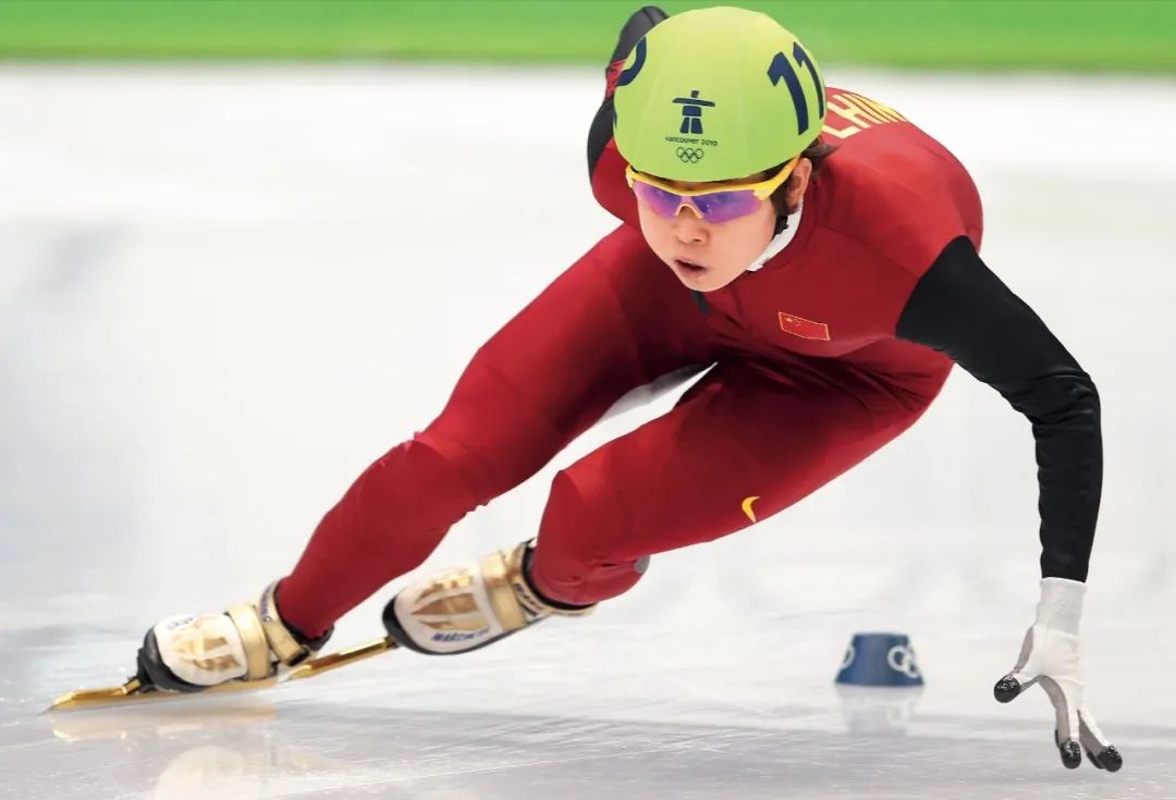 “搅局者”王濛：首次创业赔光所有积蓄，被造谣姐夫是公安局长