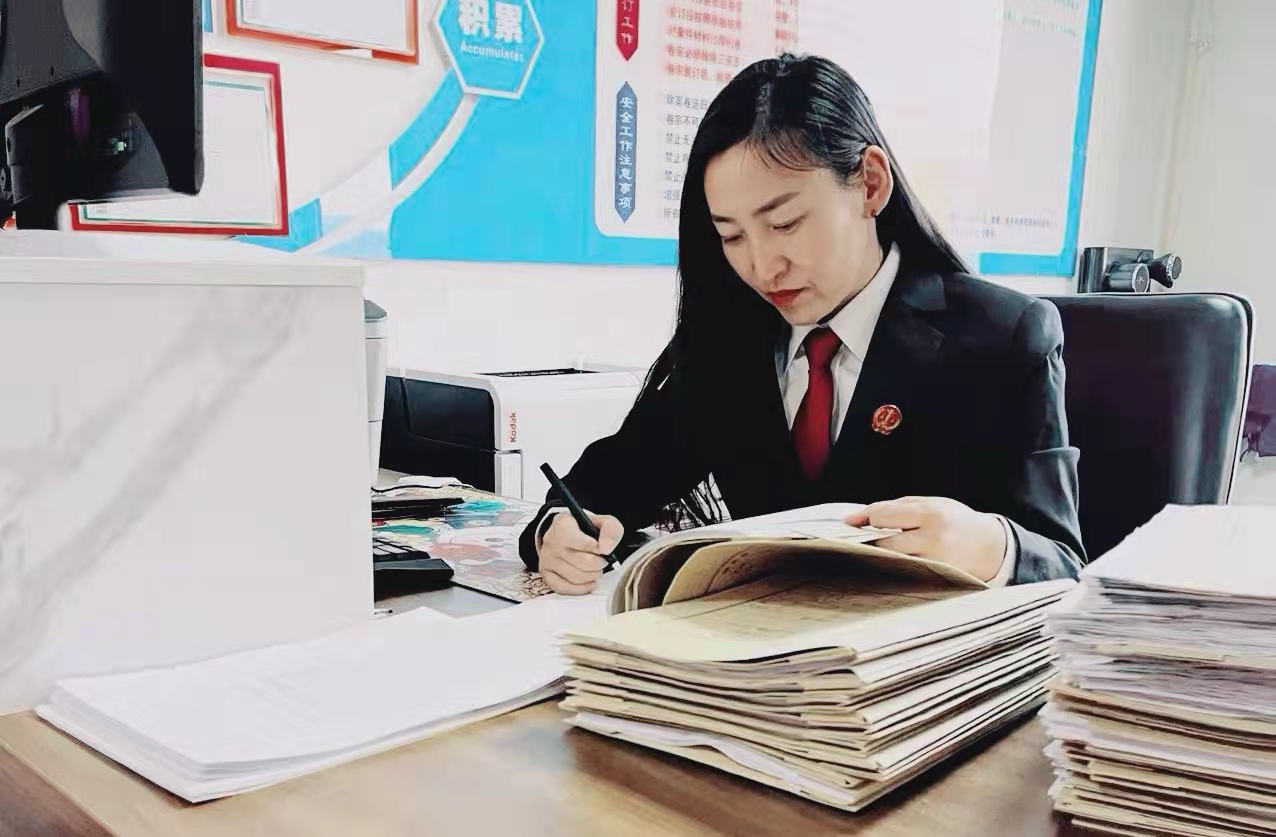神木市法院扫描中心：你们“战”一线 我们“清”后方