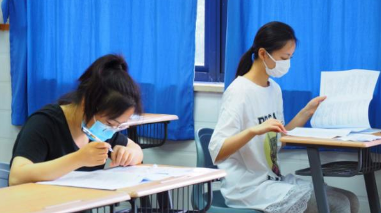 “比预想得好”，高考分数与模拟考分数能差多少，学霸说出实情