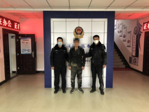 为民服务有温度 点滴付出暖民心 靖边公安西郊派出所扎实开展以“五小警务”为载体的“我为群众办实事”活动