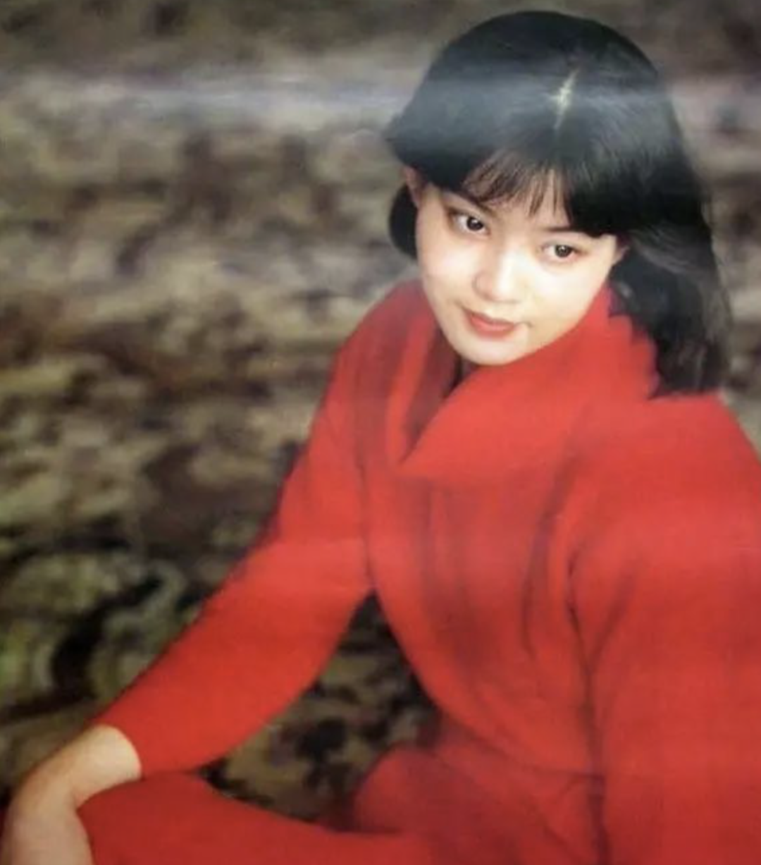 “离婚后至今单身”的10位女星，各有各的心酸，最长的已单身43年