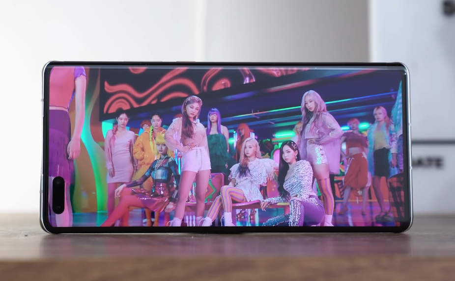 iPhone13Pro用了两个月，如今换回华为Mate40Pro，憋了好多话想说