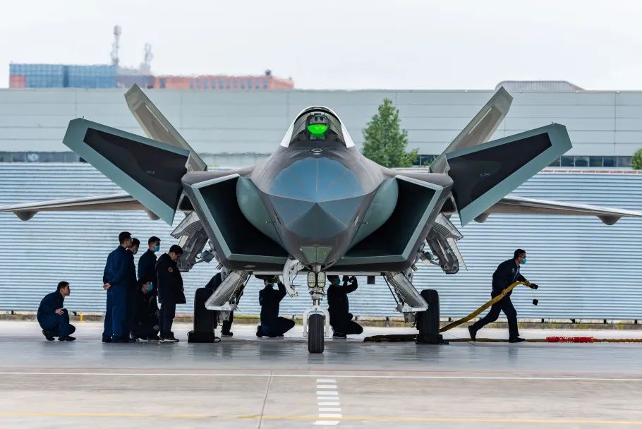 ��һ����20�������վ����ɷɲ����������й���ҵ��ɲ�