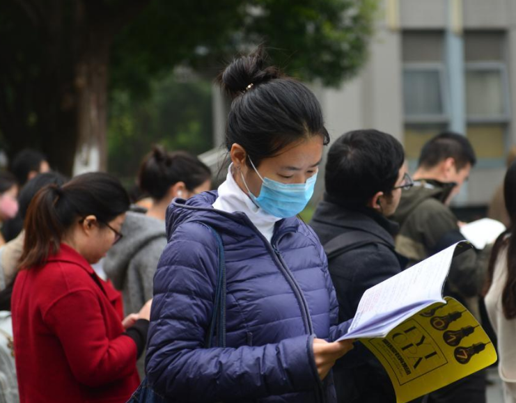 高考倒计时！人大教授的一句话刷屏，上不了一本就再无翻身之地？