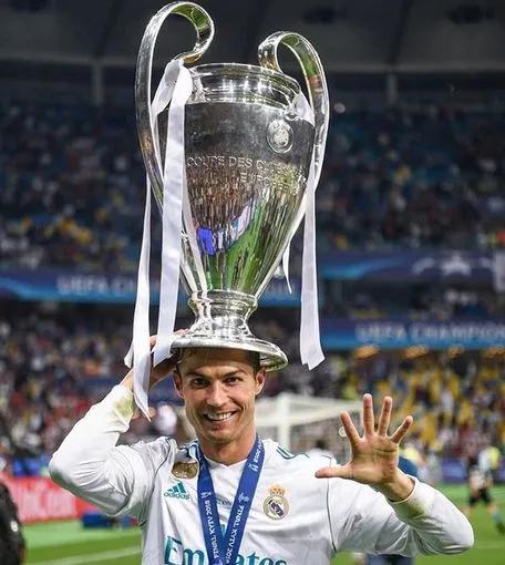 克里斯蒂亚诺·罗纳尔多