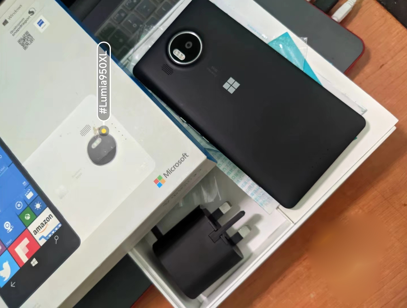 花700元入手诺基亚Lumia950，媳妇骂我败家，我笑她不懂情怀