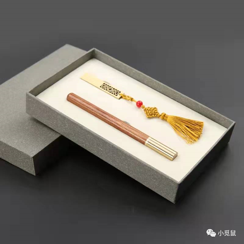 圣诞节礼物送苹果（圣诞暖心礼物）