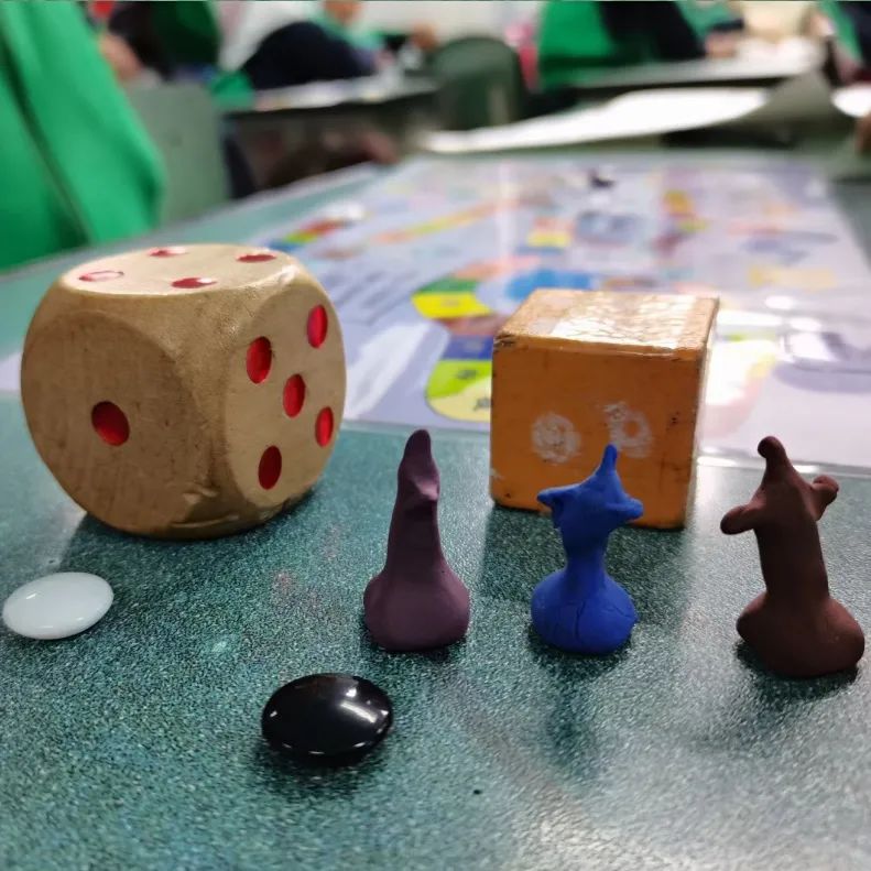 星星拥抱梦想 未来光芒万丈｜走进天府新区南湖小学2.1星辰中队