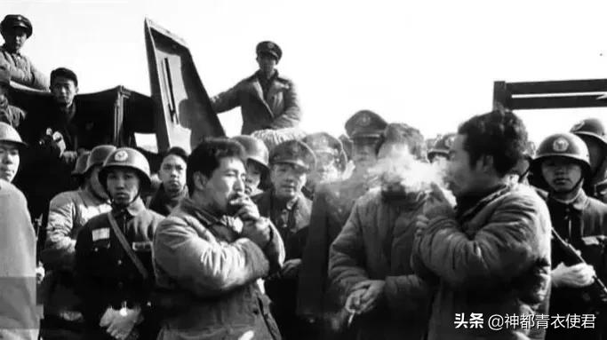 侵华日军战犯，7名被处绞刑，10名被枪决，行刑前各个丑态倍出