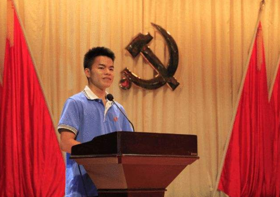 为什么才上大一，就有那么多学生着急入党？别等毕业才知后悔