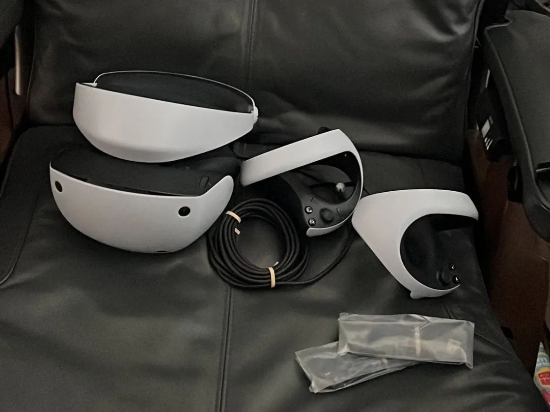 87日报：PSVR 2头显实机曝光；Niantic取消变形金刚AR游戏项目